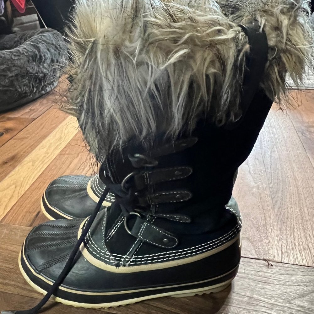 WOMEN'S JOAN OF ARCTIC™ BOOT